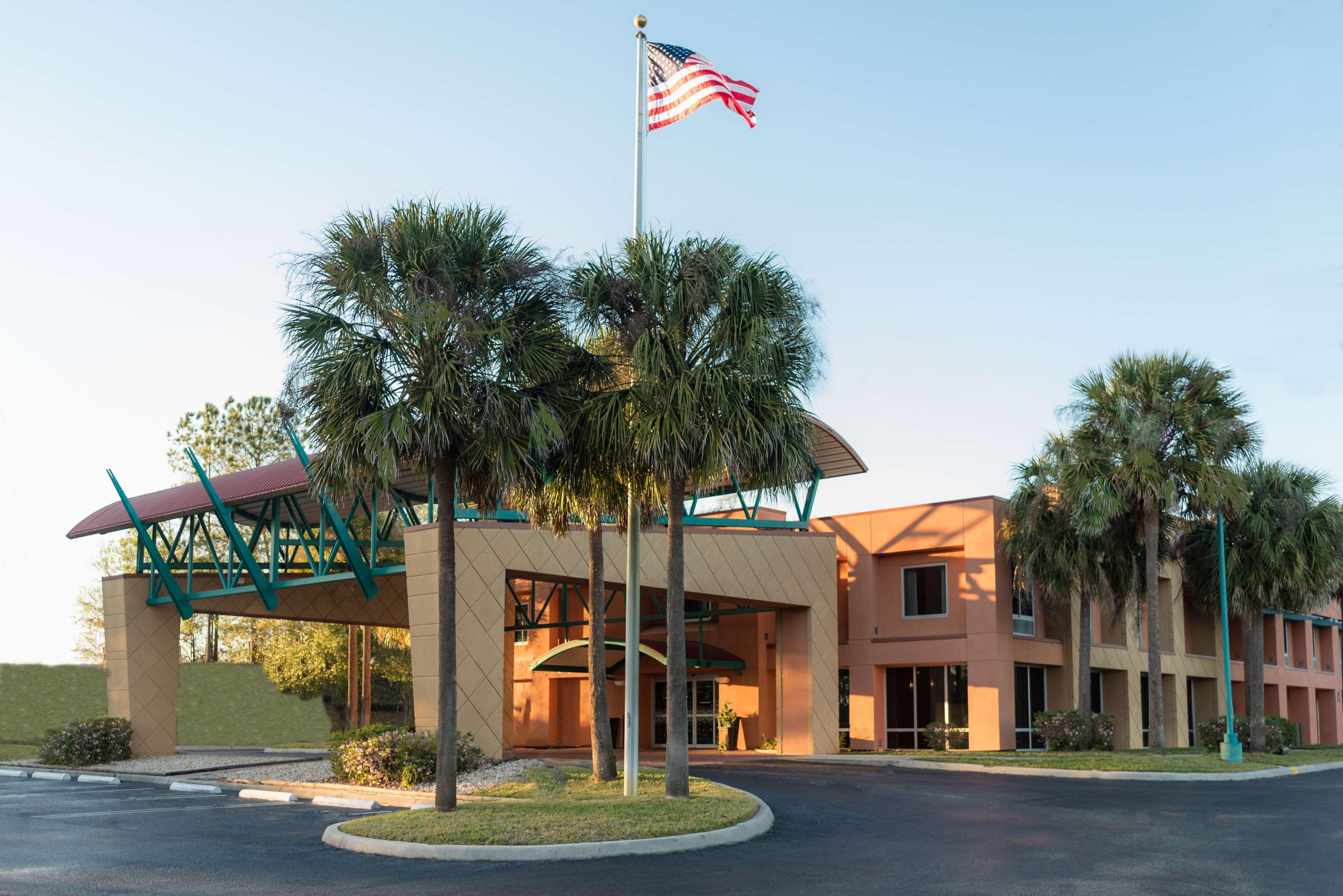 Hampton Inn Brooksville Dade City Ridge Manor Exterior photo